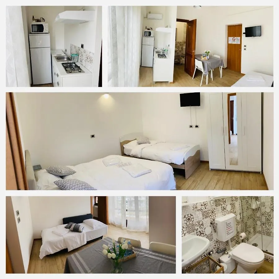 Bed Da Daniela Guest House Peschiera del Garda 0*,  Italy