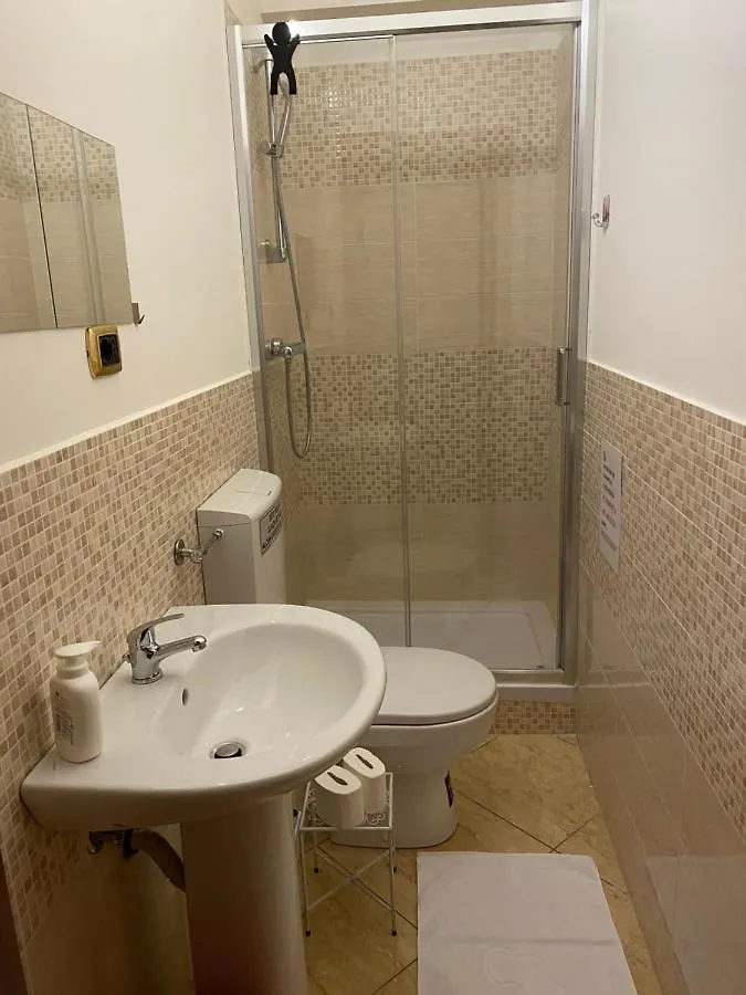 Bed Da Daniela Guest House Peschiera del Garda 0*,
